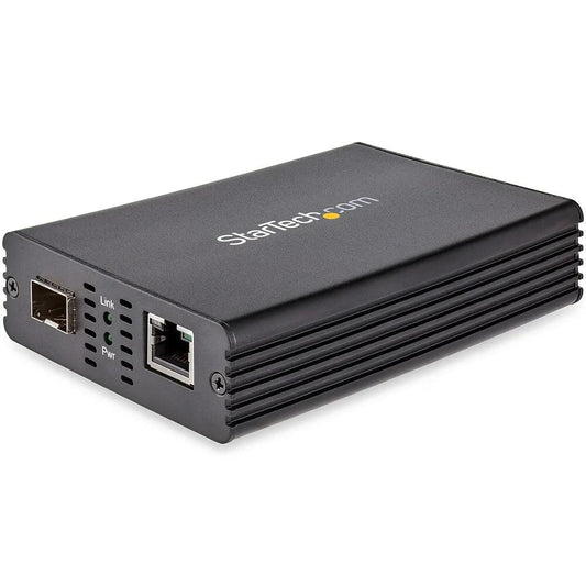 StarTech 10Gb Ethernet Fiber Media Converter with Open SFPPlus Slot (MCM10GSFP) - ADYASTORE casablanca maroc